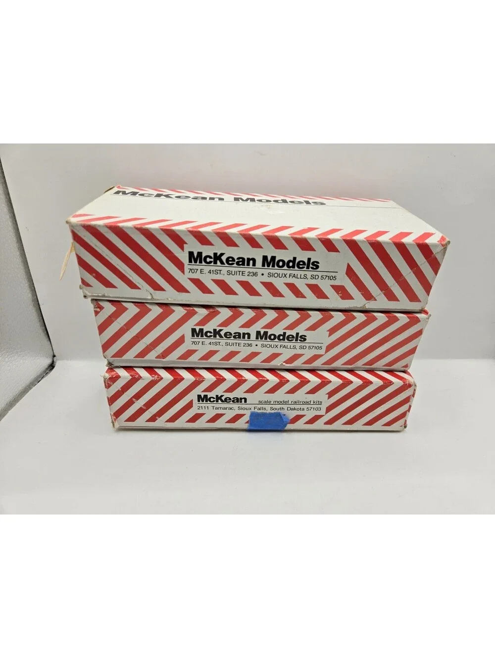Lot of 3 McKean Models HO Scale Box Car Kits Master Series 300 803 900